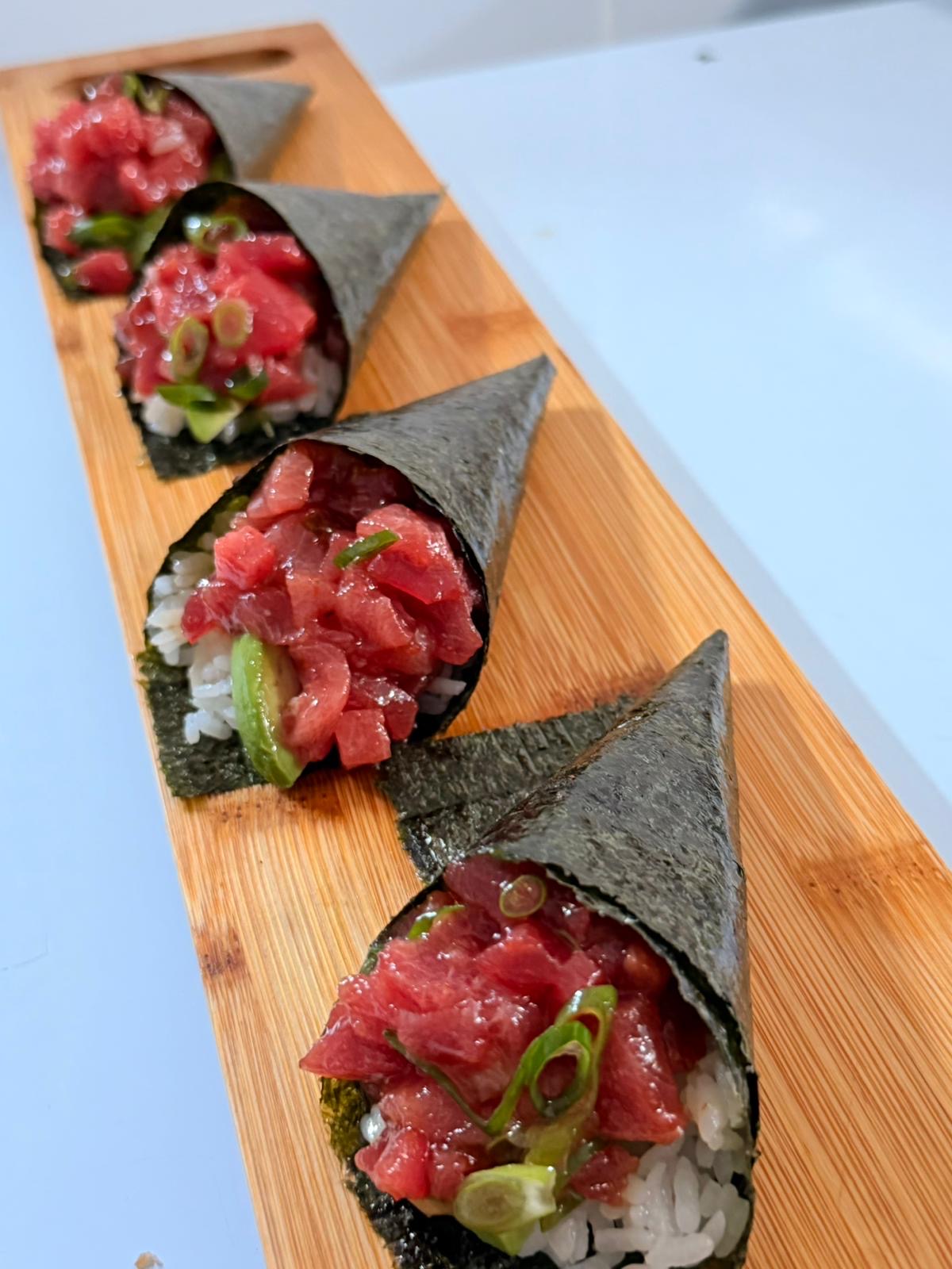 Conos de sushi a fuego