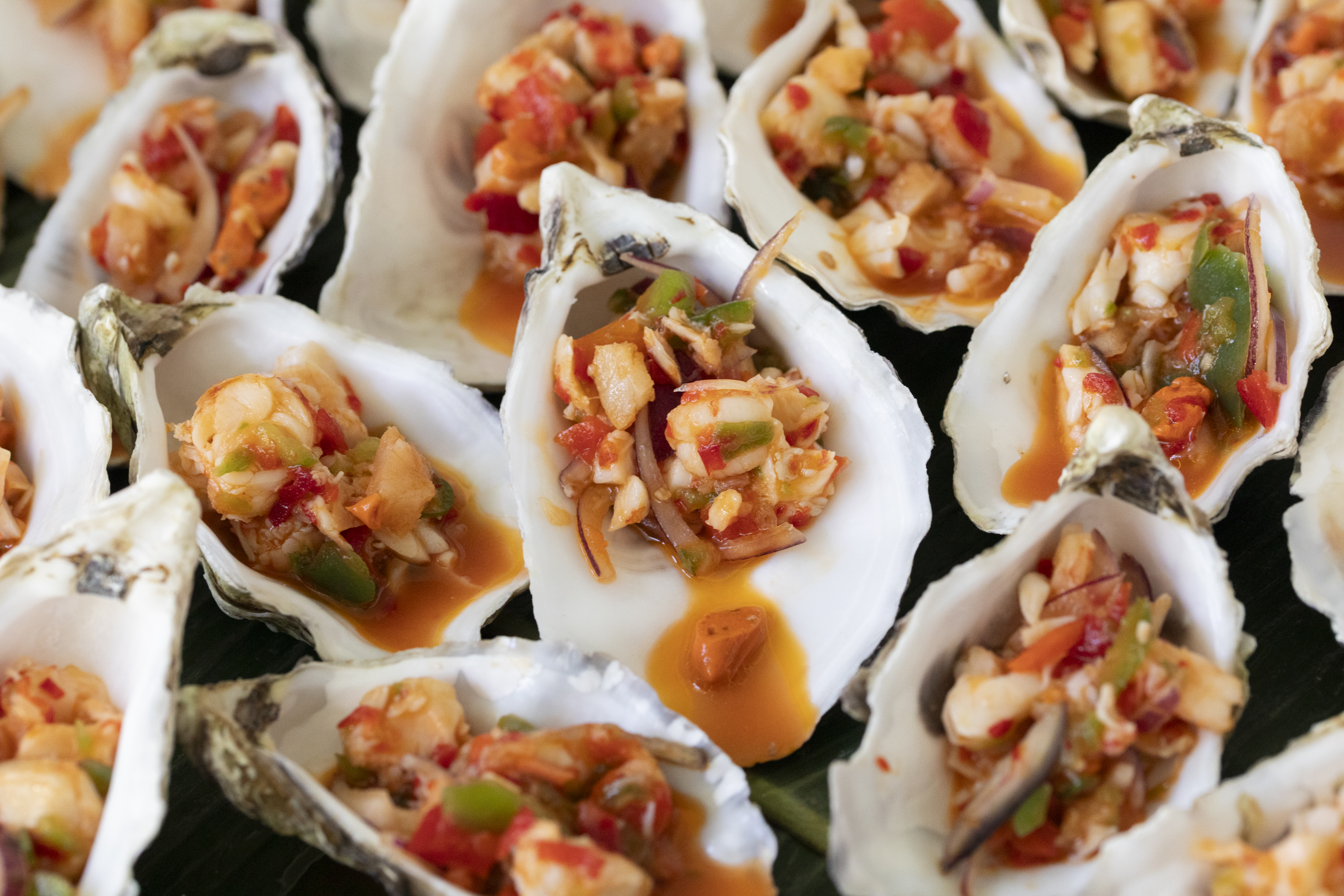 Ceviche de vieiras y langostinos